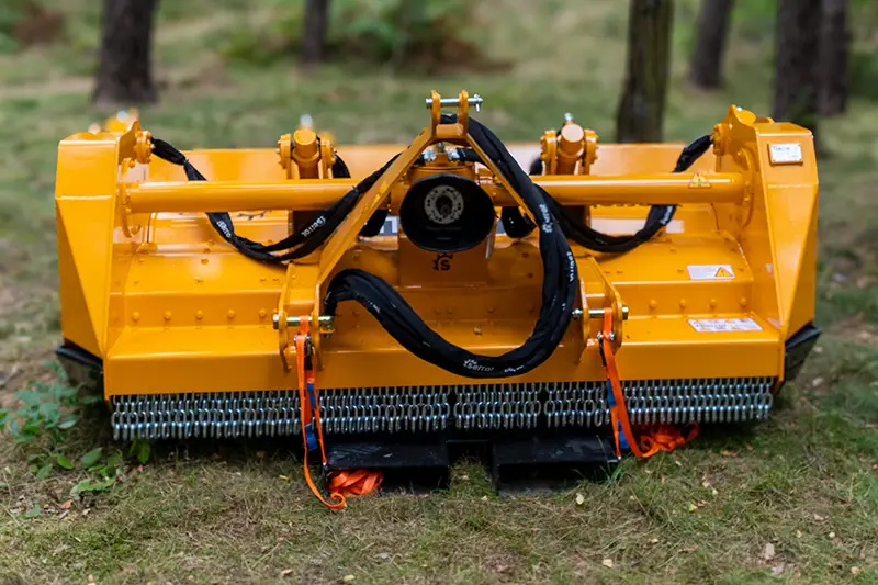 Mulczer leśny wgłębny – Tiller 4